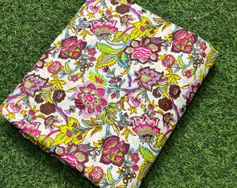 Katoenen stof met bloemenhandblokprint, boho-chique stijl