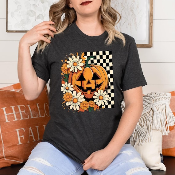 Camiseta con estampado de calabaza de Halloween: diseño floral