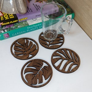 Handmade Wooden Coasters - Set of 2,4,6 - Eco Friendly Coasters - Recycled Coasters - Kitchen Decor - Housewarming - Natural Coasters - Gift