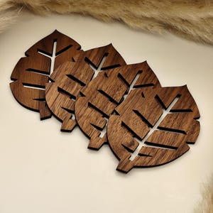 Handmade Wooden Coasters - Set of 2,4,6 - Eco Friendly Coasters - Recycled Coasters - Kitchen Decor - Housewarming - Natural Coasters - Gift