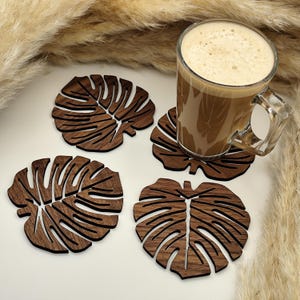 Handmade Wooden Coasters - Set of 2,4,6 - Eco Friendly Coasters - Recycled Coasters - Kitchen Decor - Housewarming - Natural Coasters - Gift