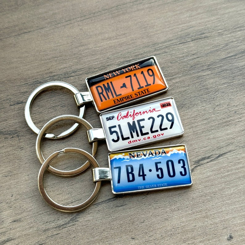 Custom Keychains Personalized Gifts Handmade Keychains Unique Gift Ideas License Plate Art Gifts For Him Customized Accessories Car Lovers Gift Keychain Vintage Keychains Custom License Plate Keychain Obsessed Gifts For Drivers Handmade With Love