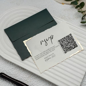 Custom RSVP Card with QR Code for Wedding, Elegant Ivory RSVP Card and Gold Border Detail + Green Envelope (3.9” x 5.3” or 10 cm x  13,5 cm)