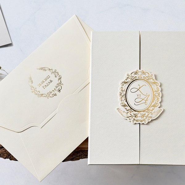 Gatefold Elegant Wedding Invitation Set Gold Foil Printed Hard Cover Ivory Wedding Card, Special Design Textured Trifold Invitation Card
