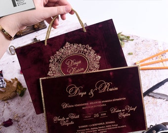 Elegant Burgundy Velvet Wedding Invitation Set Gold Foil, Hardcover Wedding Card and Bag, RSVP Cards