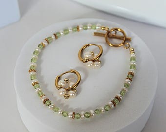 Ensemble de boucles d'oreilles et bracelet, bracelet en perles d'eau douce avec bracelet assorti en or, ensemble de bijoux Grschenk femme, bracelet en pierre naturelle