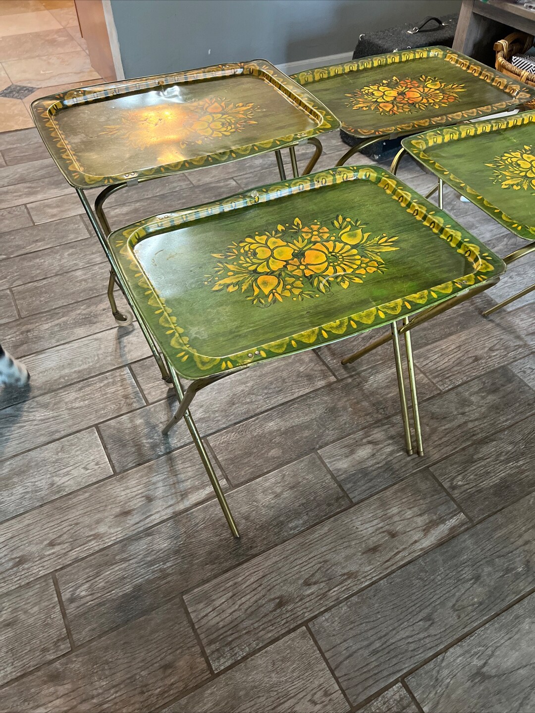 Vintage MCM Metal Lavada Autumn Bouquet Set of 4 Tv Trays Etsy