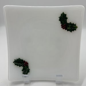 Holly Leaf and Berry Plate
