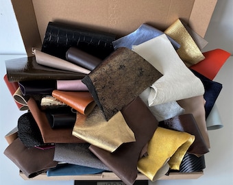 Ritagli di pelle, pezzi di pelle colorata, vera pelle, morbida nappa, pelle di agnello italiana in vari colori per lavori artigianali.