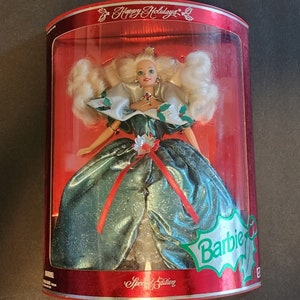 Vintage 1995 Mattel Barbie Happy Holidays Annual Christmas Doll NRFB MIB