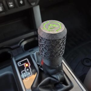 Voronoi Toyota Tacoma 3rd Gen (2016-2023) AT Shift Knob-Tacoma Accessories 3rd Gen | Modifications | Matte Black | Rugged