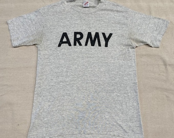Vintage 80s/90s United States Army Military Spellout Graphic T