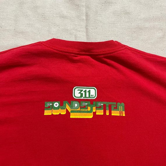 Vintage 90s 00s Y2K 311 Soundsystem Rock Ska Reggae Band Graphic T