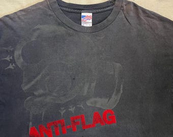 Vintage 00s Y2K Anti Flag Punk Rock Band Distressed Faded Graphic