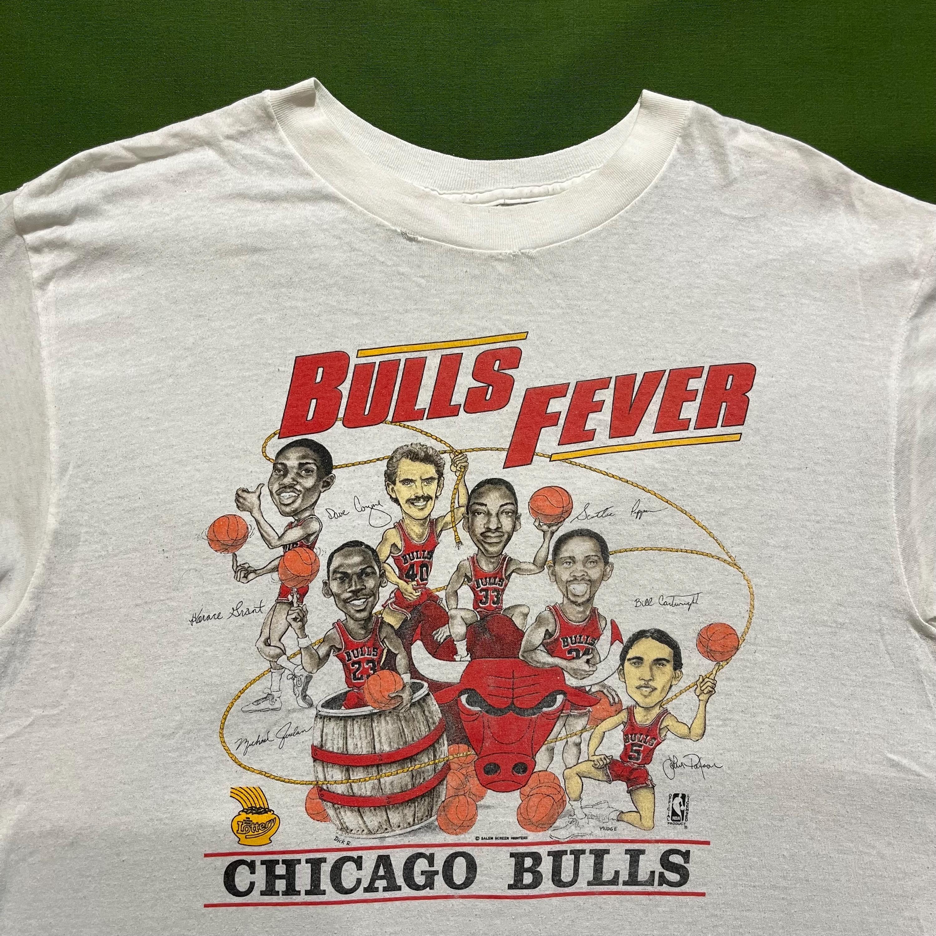 Vintage 80s Chicago Bulls T-shirt Basketball NBA Michael Jordan