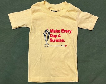 Vintage 80s Kids American Dairy Association Sundae T-Shirt XS 2-4