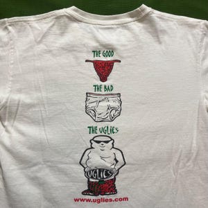 Vintage jaren 00 Y2K Uglies ondergoed grappig humor cartoon grafisch T-shirt wit klein