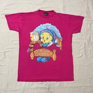 Camisa de dormir vintage de los 90 con dibujos animados de Piolín y Looney Tunes, color rosa, talla única, OSFA