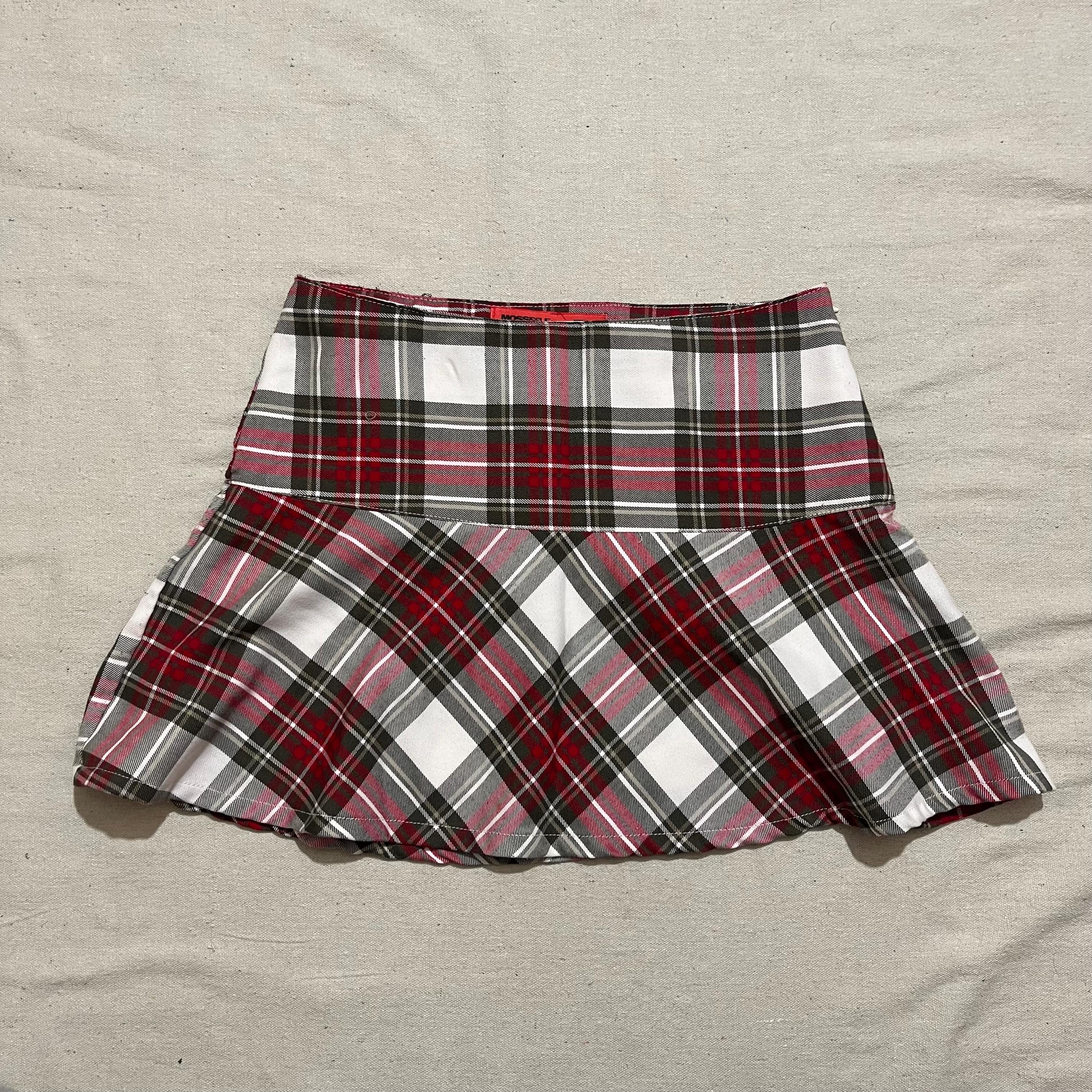 Vintage 00s Y2K Women's Femme Mossimo Mossisue Plaid Skirt Red