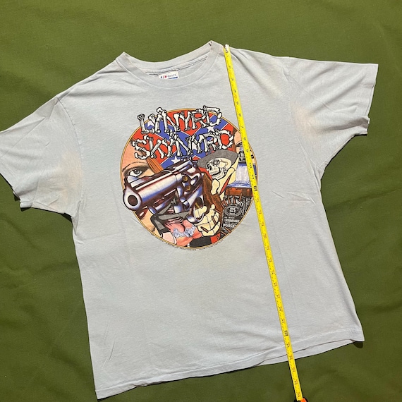 Vintage 70s/80s Lynryd Skynyrd Smokes Band Southern Rock Graphic T
