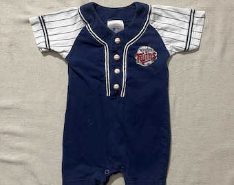 Vintage 00s Y2K Kids Baby Toddler MLB Minnesota Twins Baseball Onesie Blue Size 18 Months