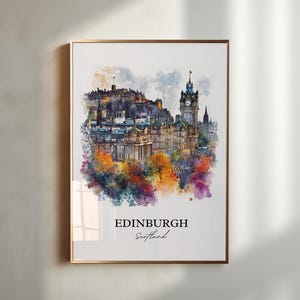K&ouml;nnte beinhalten: Ein Aquarellbild von Edinburgh, Schottland. Das Bild zeigt das Edinburgh Castle, die Skyline der Stadt und einen Uhrturm. Das Bild ist in einem farbenfrohen Stil mit Spritzern von Blau, Gr&uuml;n, Gelb und Orange gehalten.