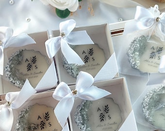 Aangepaste magneet bruiloft gunst - elegante gepersonaliseerde gast cadeau - stijlvolle bruiloft aandenken voor bruid en bruidegom - luxe epoxy bruiloft gunst