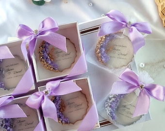 Luxe lila bruiloft gunst magneet - elegante save the date cadeau - handgemaakte epoxy gast aandenken - aangepaste bruid cadeau - unieke partij gunst