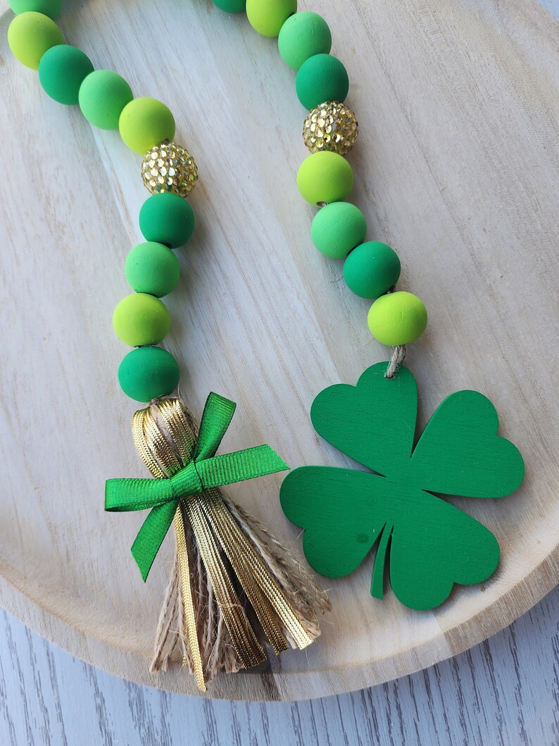 St. Patrick's Day 4 Leaf Clover Garland St. Patrick's Day Tiered Tray Beads Farmhouse Wood Garland Decor image 4