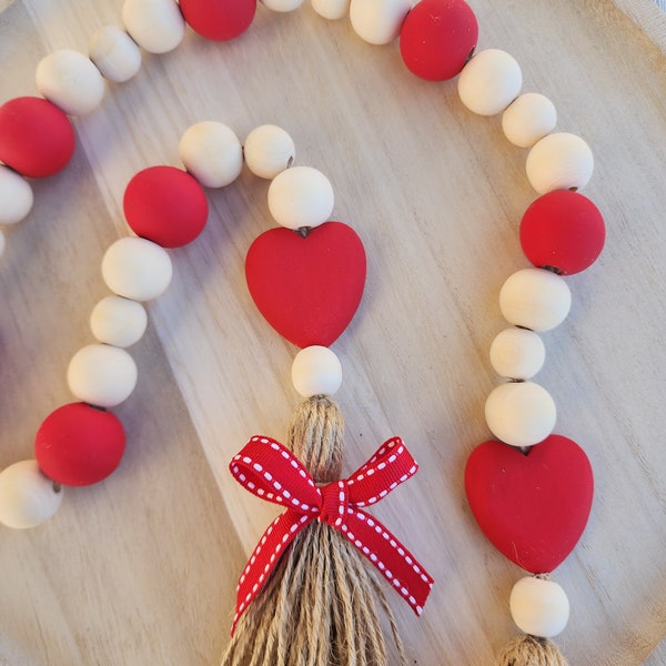 Red Heart Valentine's Day Bead Garland