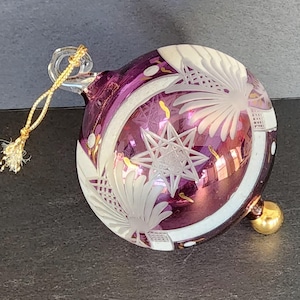 Vintage hand blown glass Christmas tree ornament pink globe