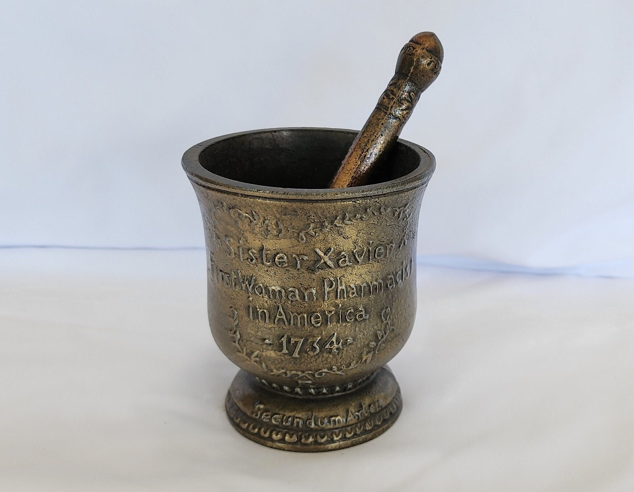 Mortar and Pestle – Engraved Personalized Pharmacist Tumbler With