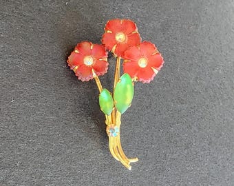 Broche vintage austriaco con forma de flor roja de cristal esmerilado y diamantes de imitación firmado "Hecho en Austria"