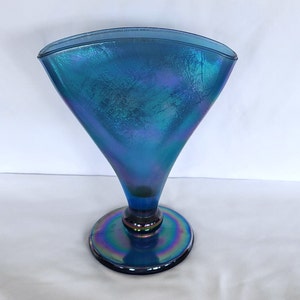 Fenton glass MMA iridescent blue fan vase