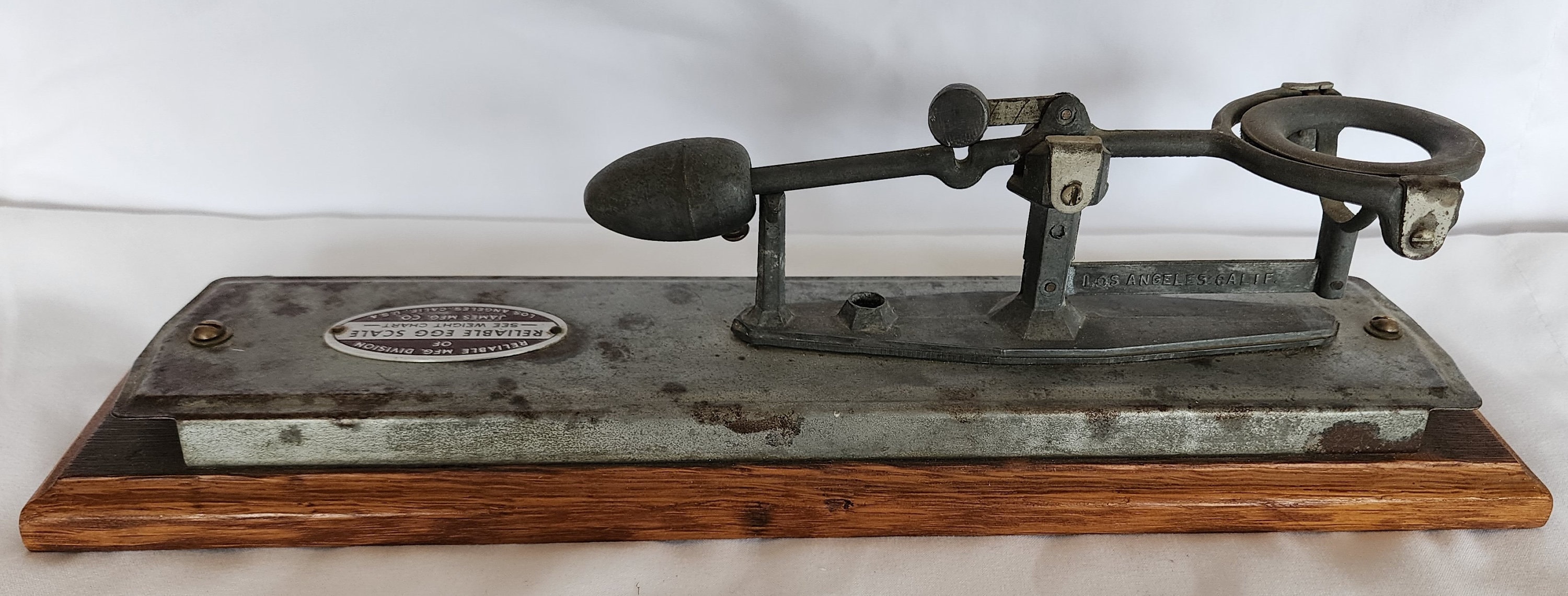 Circa 1949, Reliable Egg Scale, James Mfg. Co, with Original