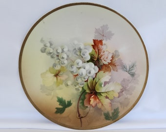 Plate St PM Germany hand painted porcelain grapes and gold trim 8.25 inch