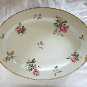 Noritake ovale serveerschaal rozen met gouden bies 16 inch Rosa 5460