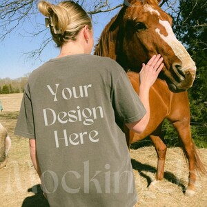 Comfort Color C1717 Pepper Horse Mockup | 1717 Real Model Outdoors image 1