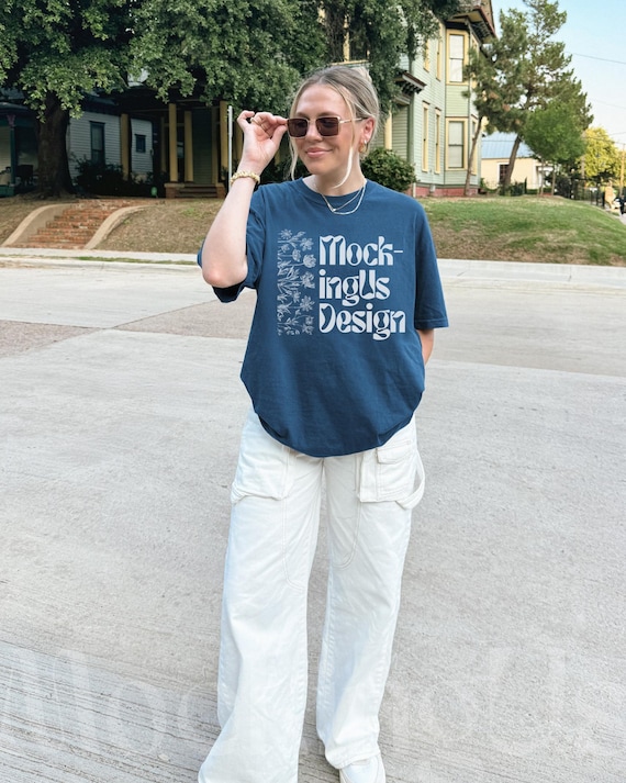 Comfort Colors C1717 Midnight Mockup, Front of Midnight 1717 Mock