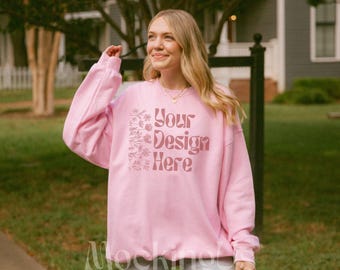 Gildan 18000 Light Pink Mockup Real Person, Oversized G180 Mockups, Outdoor Lifestyle, Garden Nature Mock Up, Female Model
