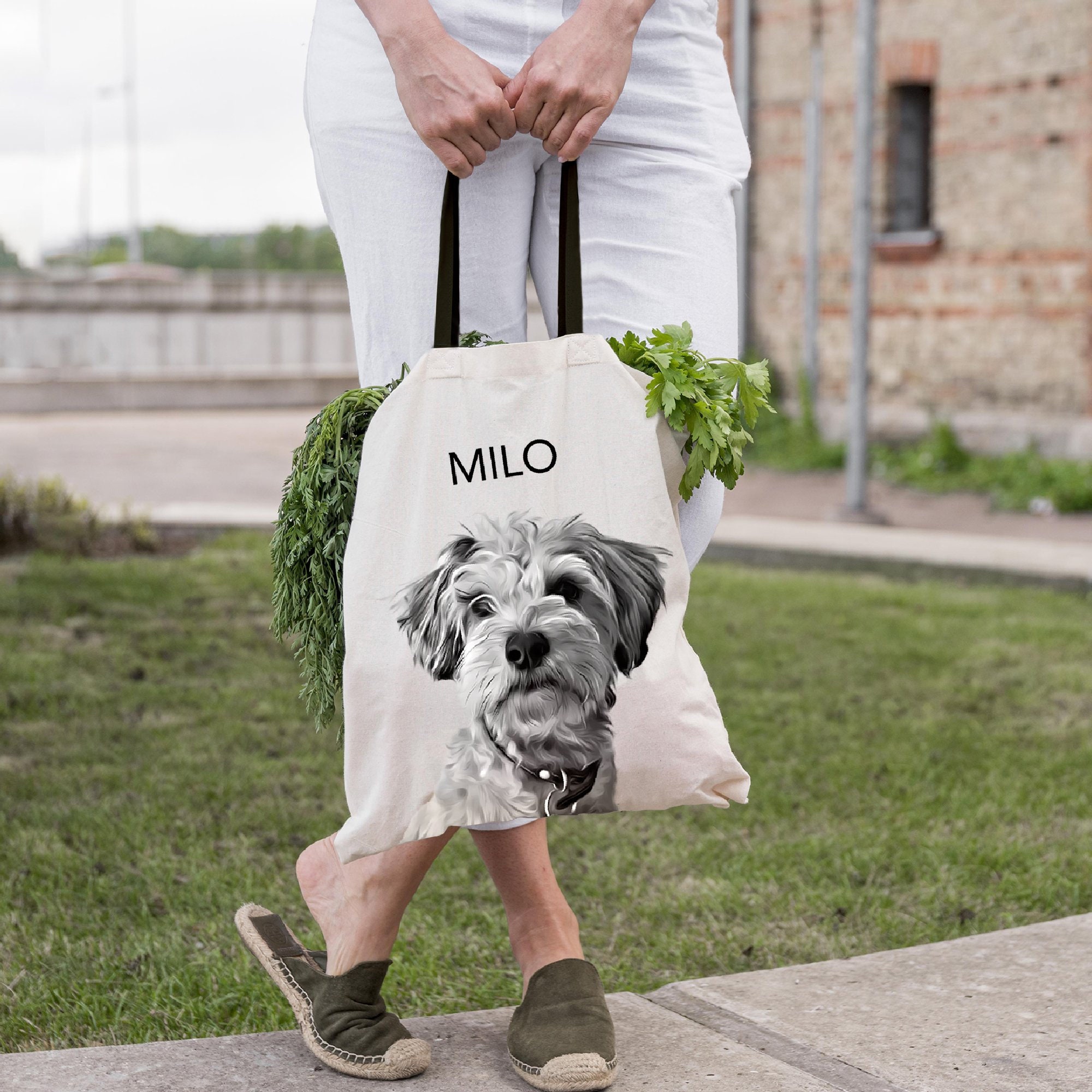 Personalized Canvas Zip Tote Bag with Pet Portrait