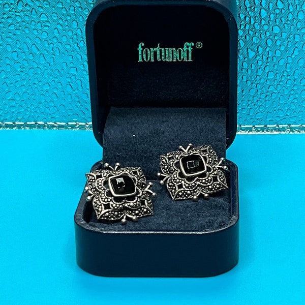 Vintage Fortunoff Silver and black stone earrings