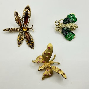 MY24 Vintage Brooches Pins Lot of 3 Assorted   Different Designs and Sizes
