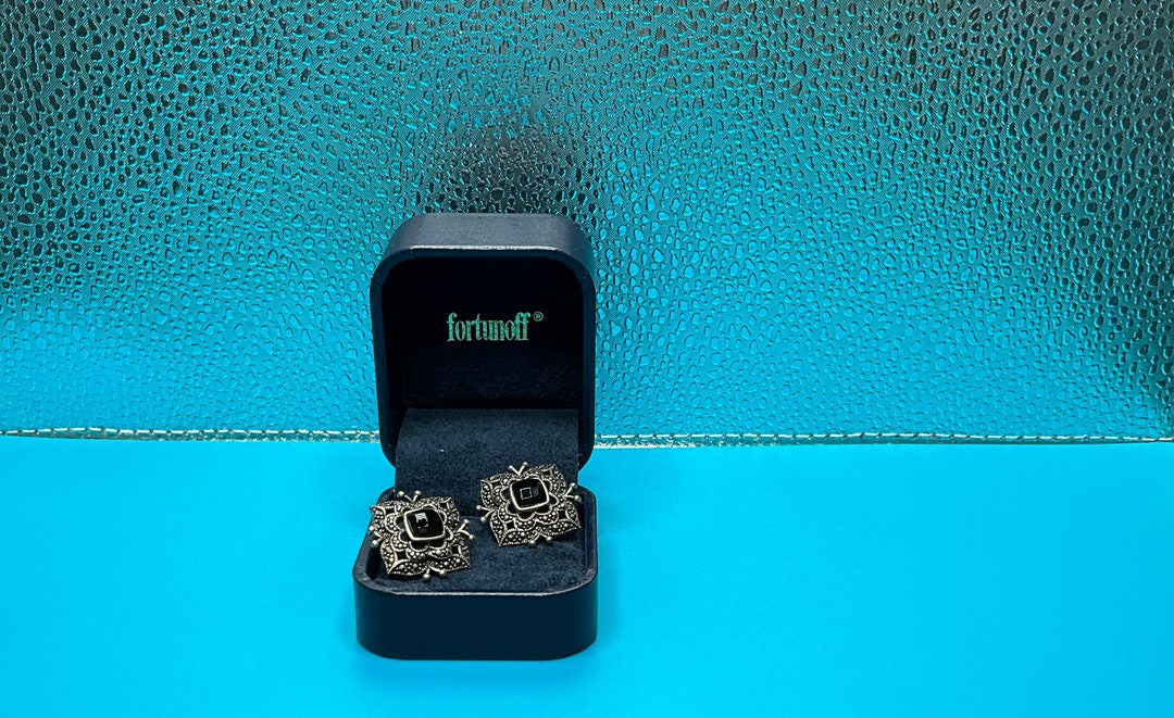 Fortunoff Vintage Fortunoff Silver and Black Stone Earrings - Etsy