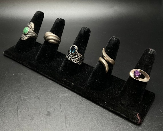 Lot of Vintage Rings Assorted sizes of Vintage Ri… - image 2