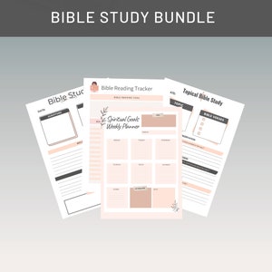 Peut inclure: Un ensemble de trois pages d'étude biblique imprimables. Les pages comprennent un suivi de lecture biblique, un planificateur hebdomadaire et une feuille d'étude biblique thématique. Les pages sont blanches avec des accents pêche et noirs. Le texte "Bible Study Bundle" est en haut.