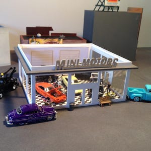 MINI-MOTORS, Inc. - Exclusive Release - Automotive Showroom Kit