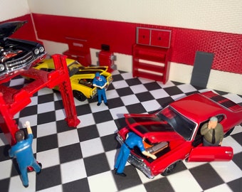 MINI-MOTORS, Inc. - Exclusive Release - Interior/Exterior Garage Diorama Display Kit