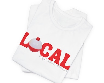 Camiseta de manga corta de jersey con bobber local de Pequot Lakes, torre de agua Bobber, Minnesota, desfile del 4 de julio, regalo de Navidad, Patriot