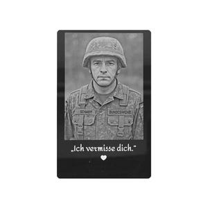 Personalisierte Bundeswehr-Karte aus Metall – Geschenkidee für Soldaten & Armee-Angehörige, Andenken Karte robust, Kreditkartengröße